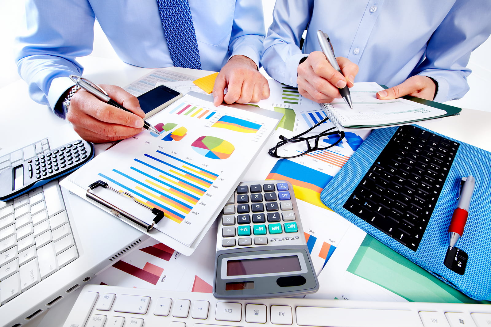 Finances.jpg (1600×1067)