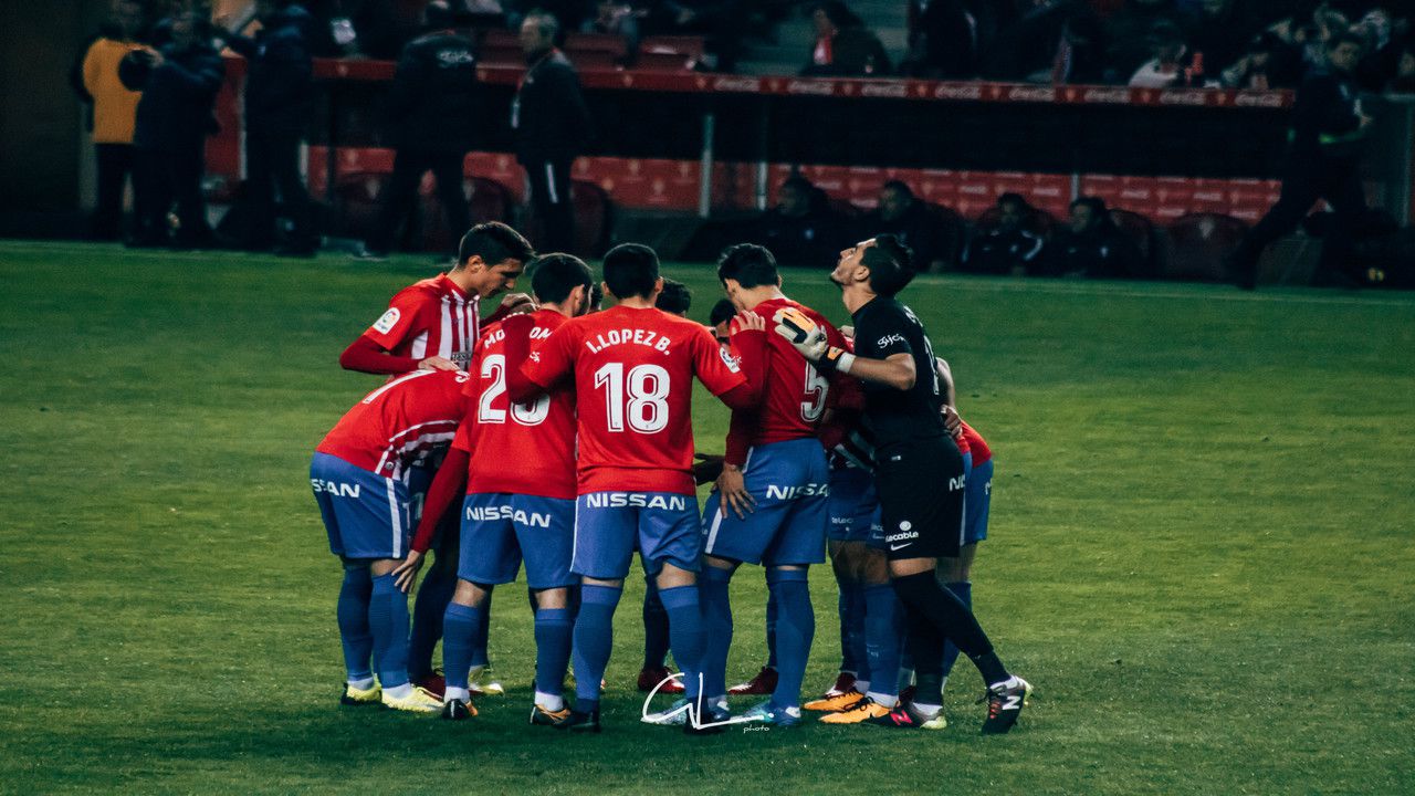 pina.jpg (1280×720)