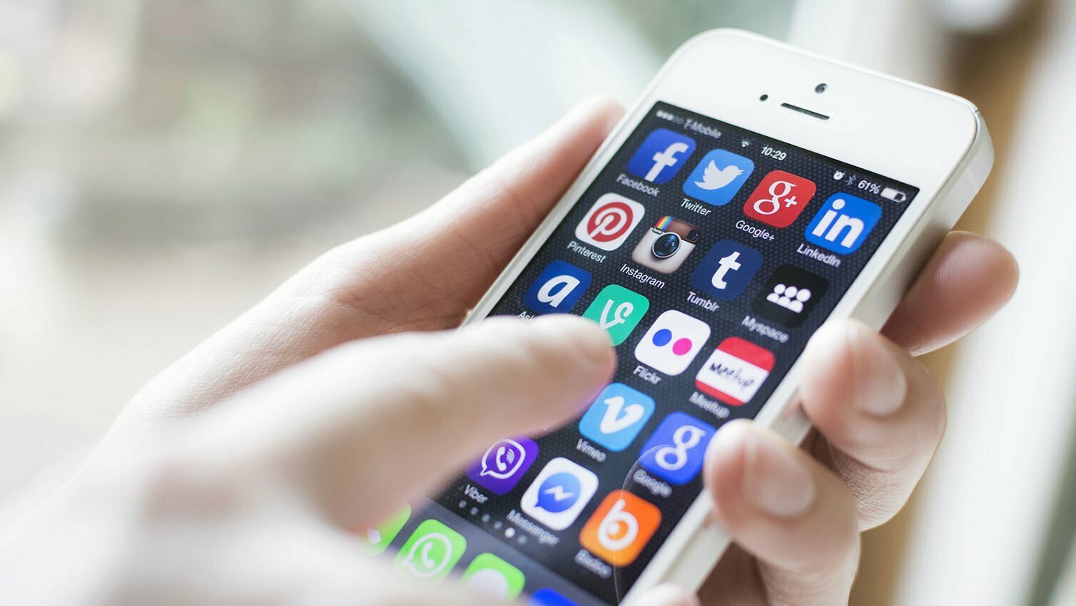 Photo of Mobile Media Mania – How YOU Can CA$H In